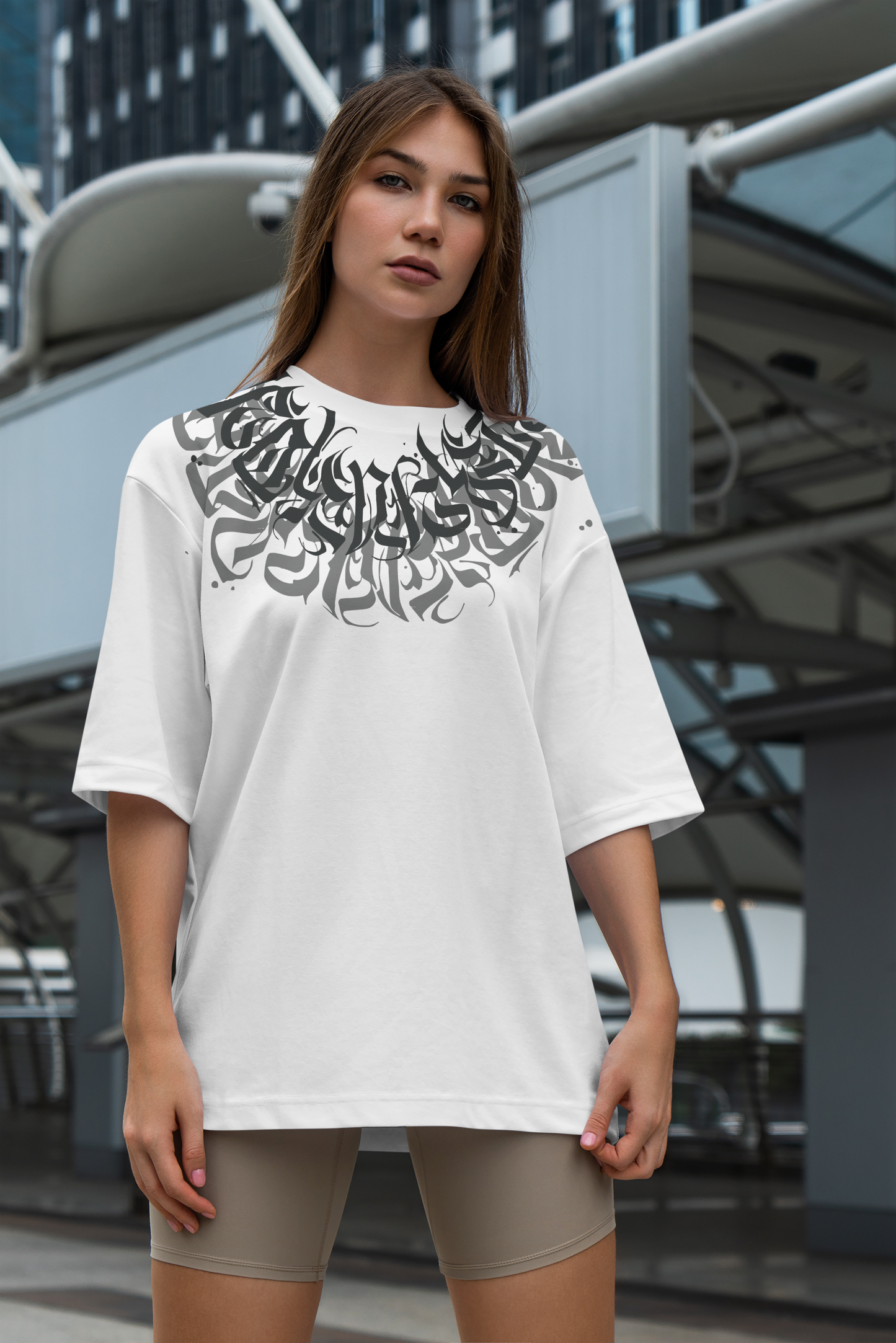 Nuvia White Oversized T-Shirt