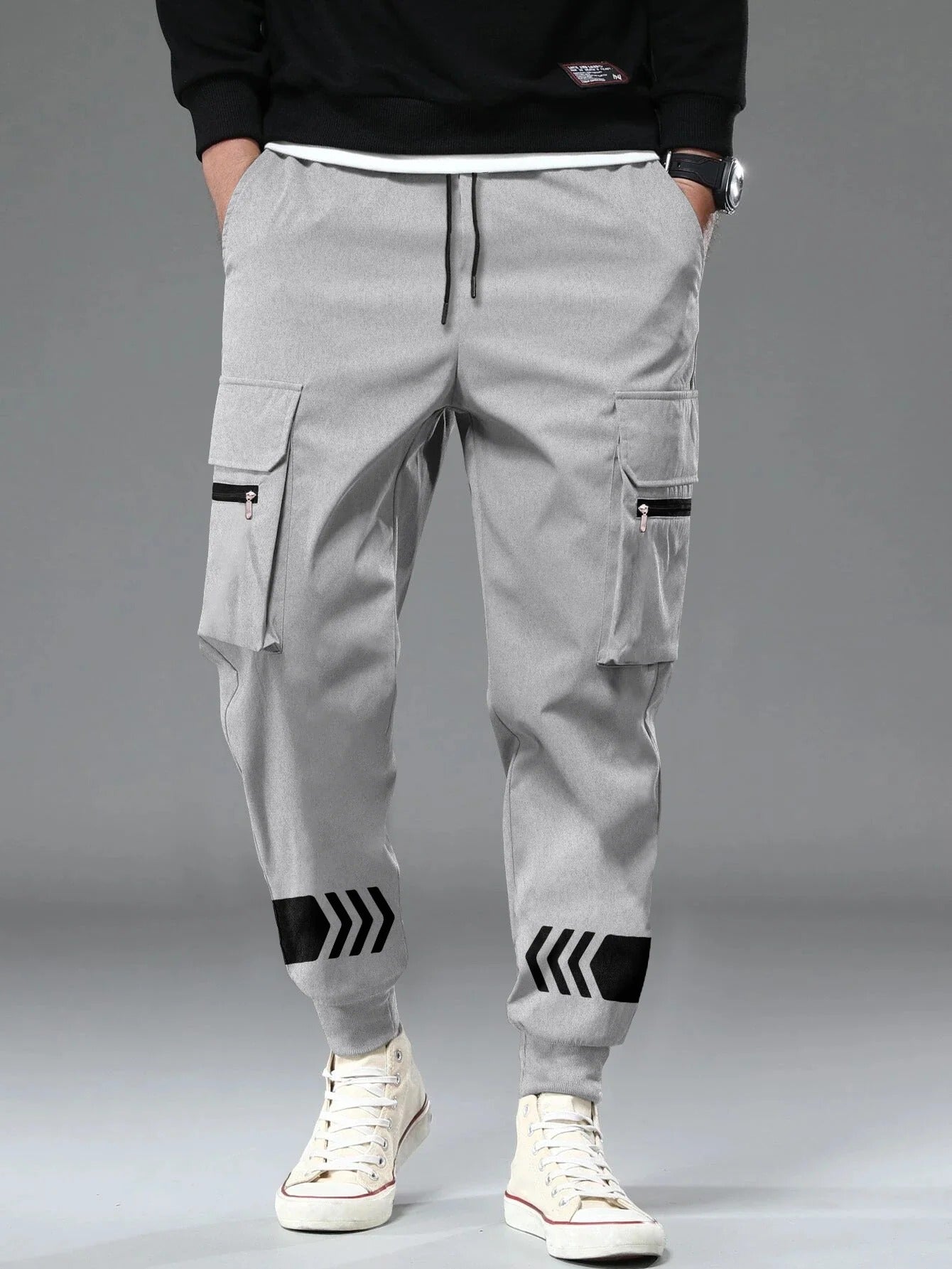 Lexlon Men Grey Printed Cargo Jogger