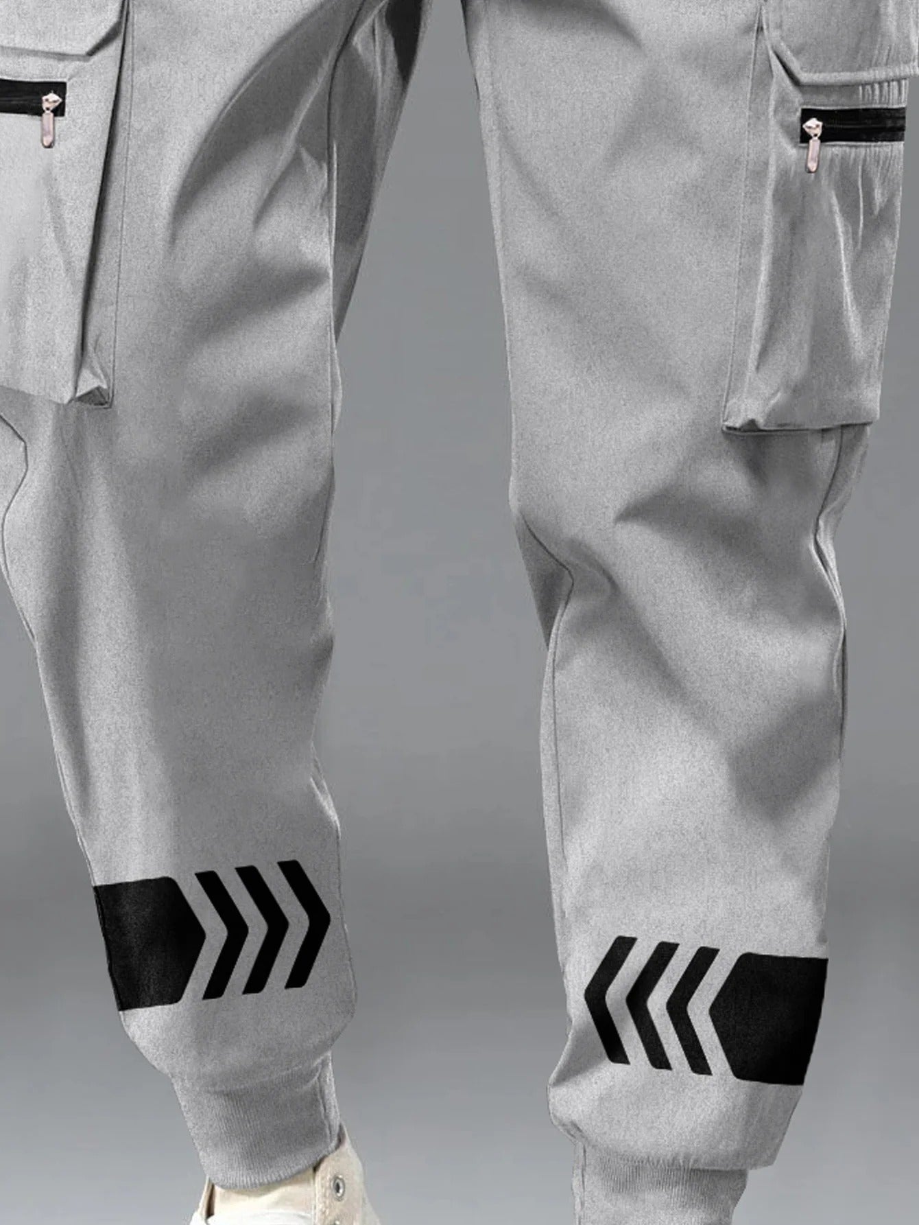 Lexlon Men Grey Printed Cargo Jogger