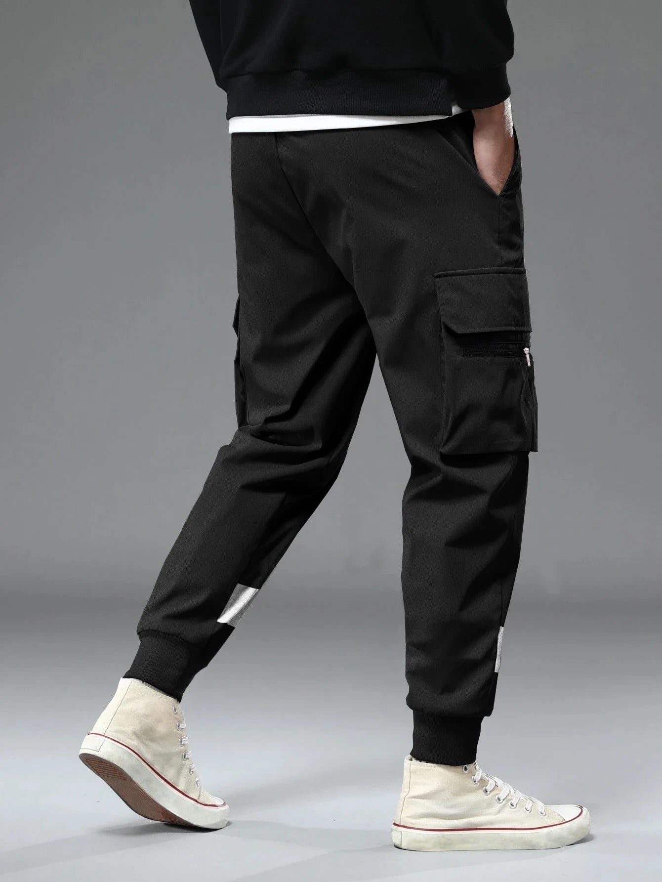 Lexlon Baggy Style Black Oversized Fit Cuffed Ankle Cargo Joggers