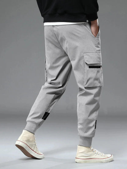 Lexlon Men Grey Printed Cargo Jogger